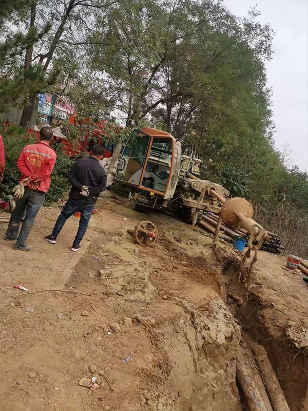 定向鑽拉管
